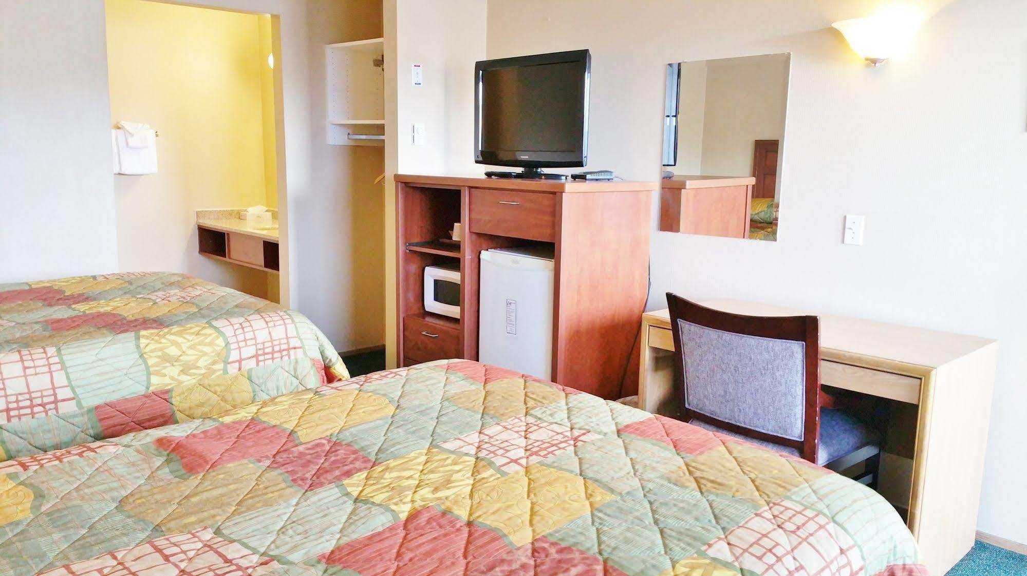 Alpine Motel Kamloops Dış mekan fotoğraf